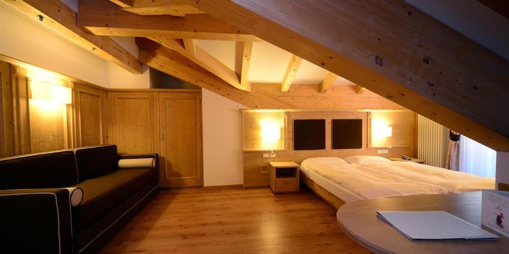 Hotel Crozzon Madonna Esterno foto