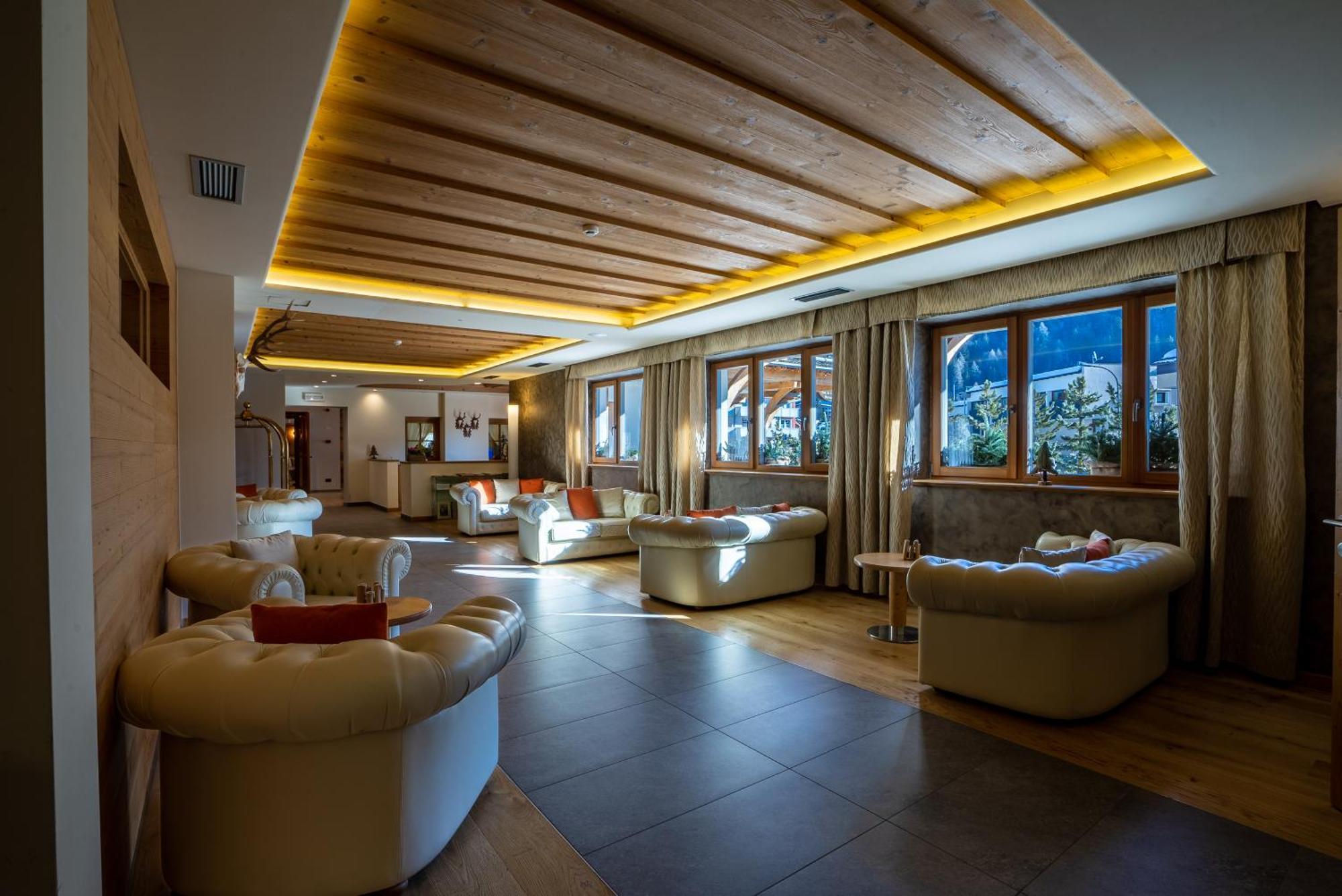 Hotel Crozzon Madonna Esterno foto