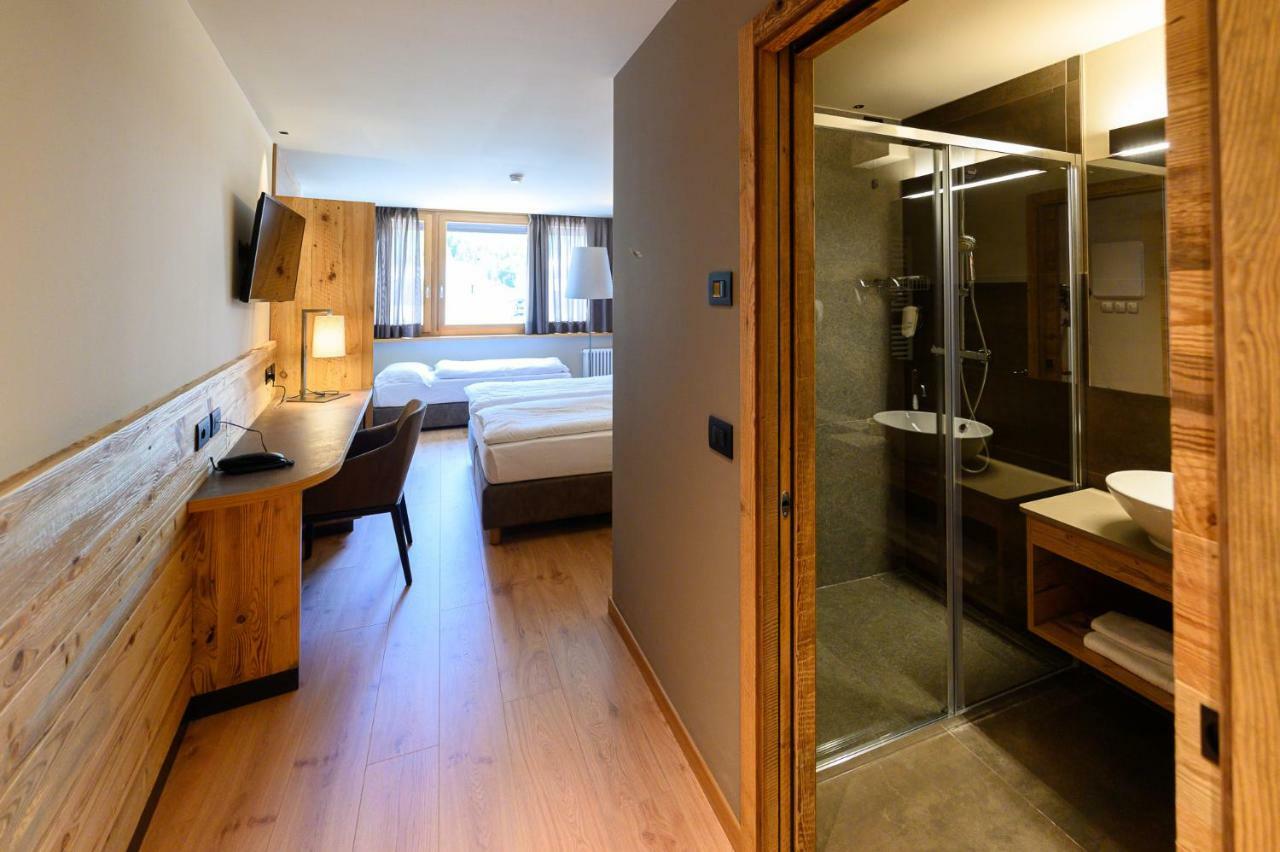 Hotel Crozzon Madonna Esterno foto