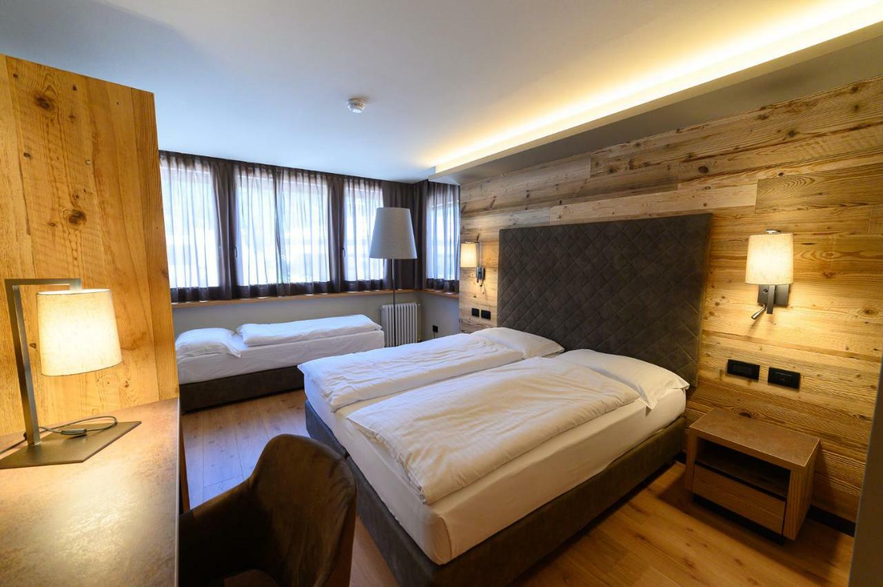 Hotel Crozzon Madonna Esterno foto